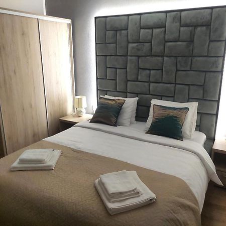 Отель Sea La Vie Holiday House Бибинье Экстерьер фото